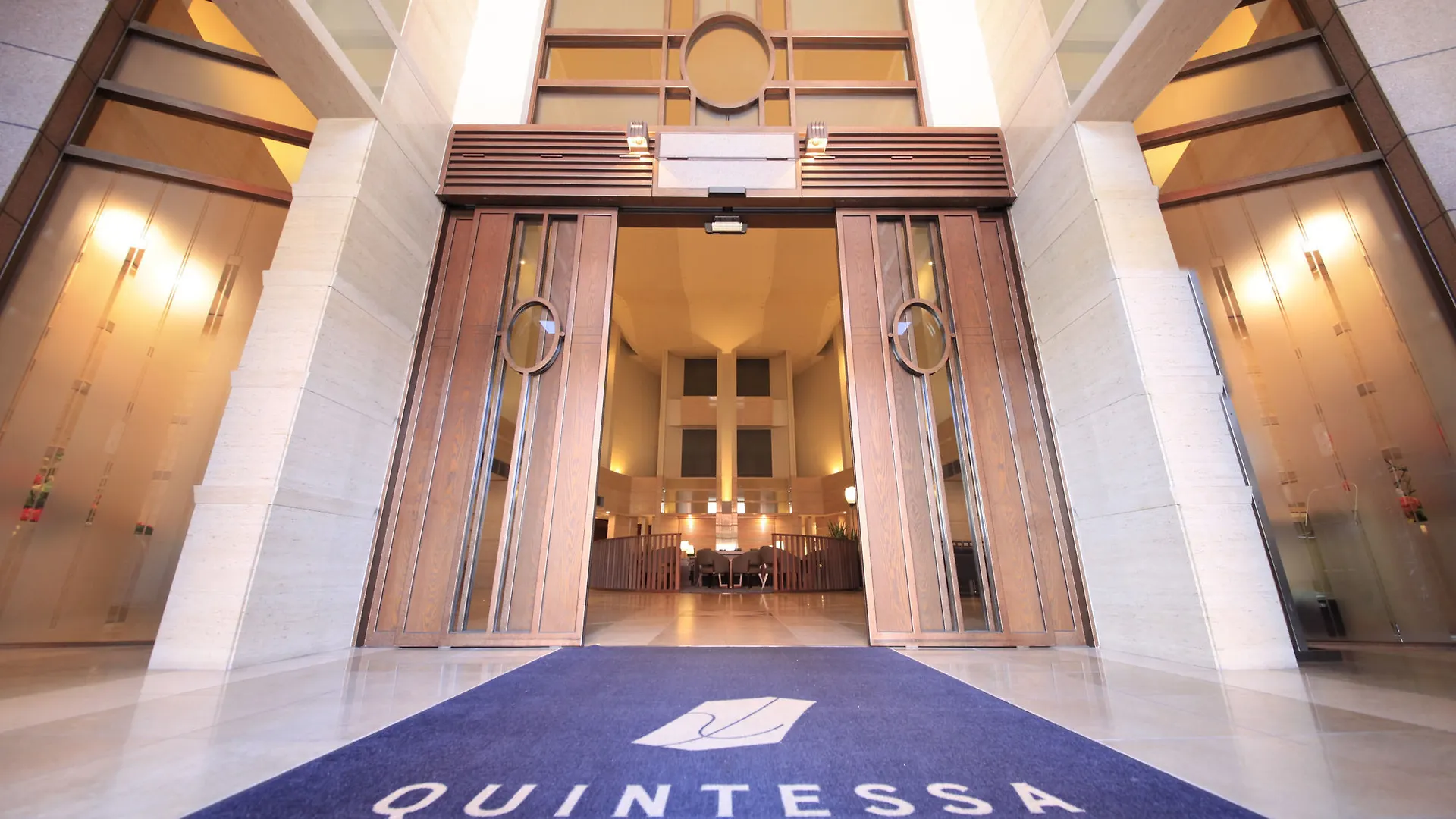 Quintessa Hotel Sapporo